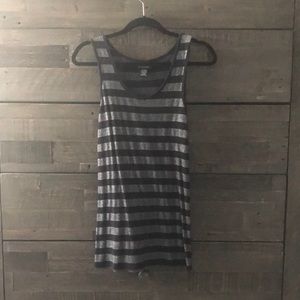 Black/silver stripped tank top